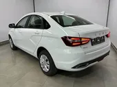 LADA Vesta Life