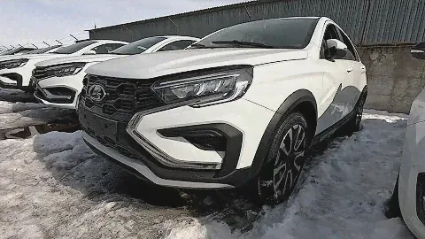 2024 LADA VESTA CROSS СЕДАН. Обзор (интерьер, экстерьер, двигатель).